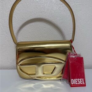 Diesel 1DR  Shoulder Bag in Mirrored Gold Leather.